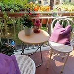 Viale Puccini - Free Gated Parking - 3 Minutes From Center