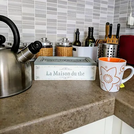 Appartement Viale Puccini - Free Gated Parking - 3 Minutes From Center