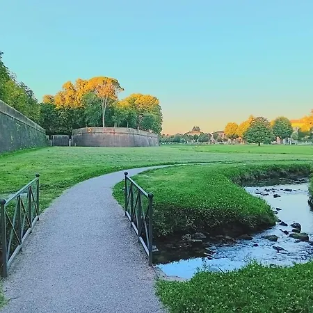 Viale Puccini - Free Gated Parking - 3 Minutes From Center Lucca